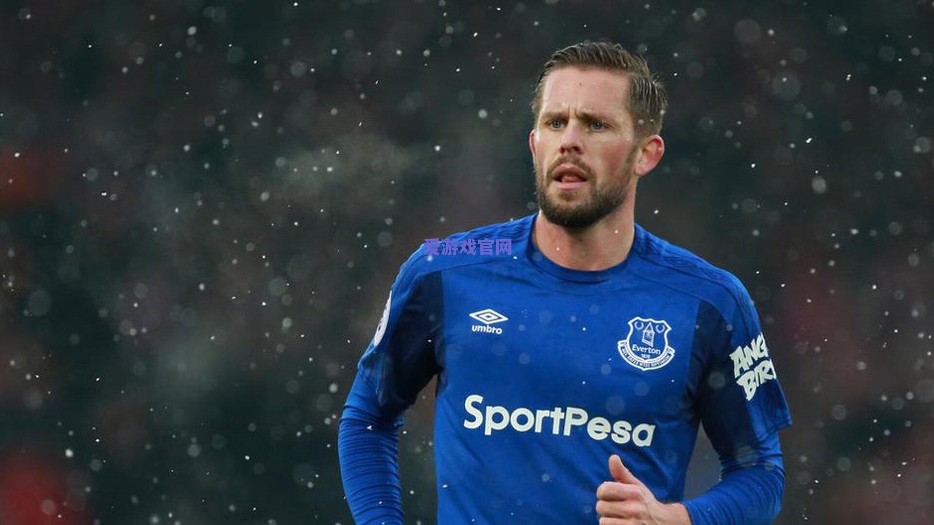 阿斯顿维拉发布25/26赛季客场球衣，复古设计致敬1982年欧冠荣耀，环保科技引领未来风潮