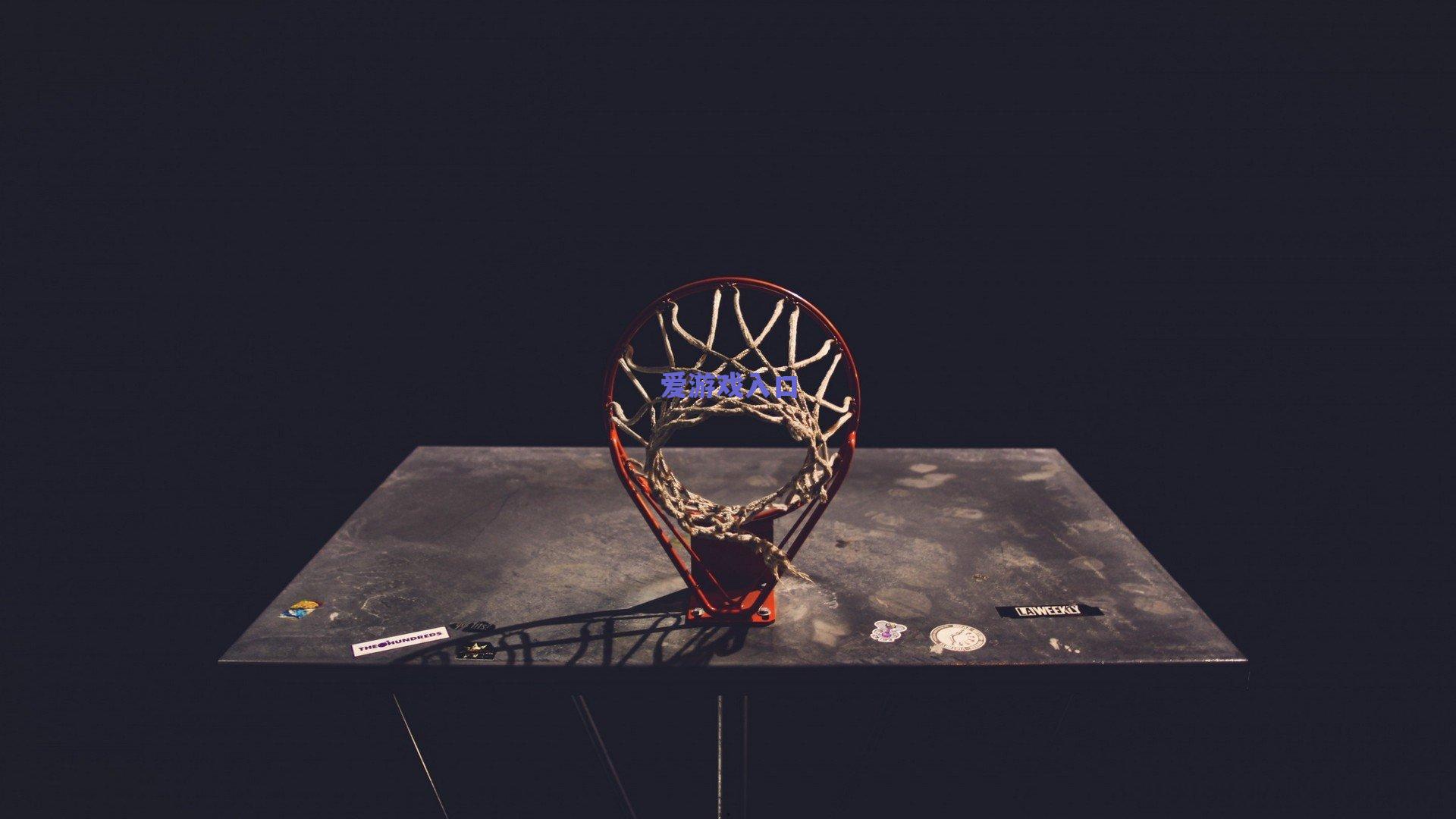 丹佛掘金队约基奇再创历史,生涯第三场30分三双,七成命中率成就NBA第四人壮举
